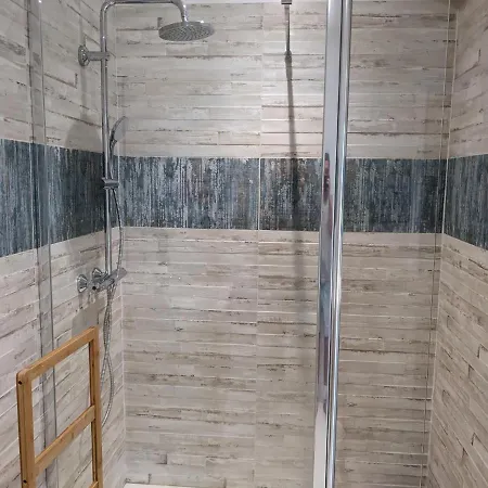 Chambre double indépendante BALI au sein du domaine PASSELOUP Porte Des Pierres Dorees Extérieur photo